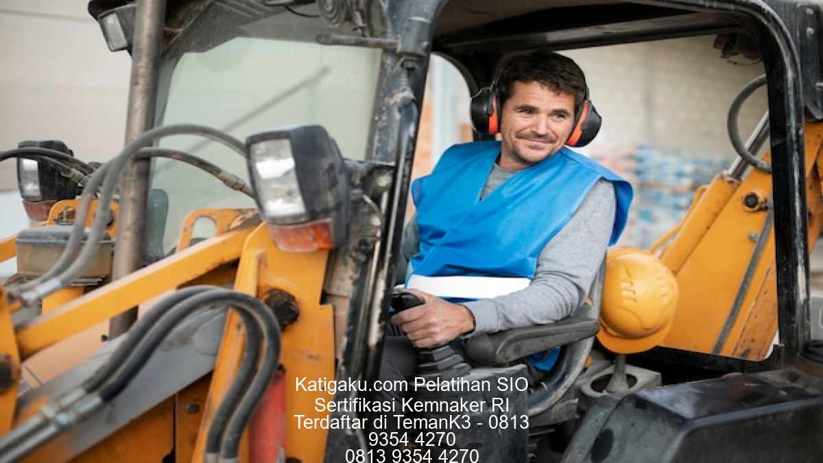 Training Teori & Praktik SIO Wheel Loader